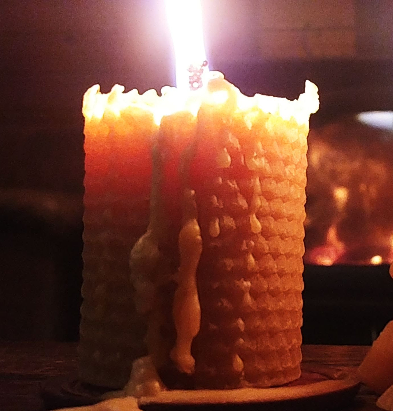 Honeycomb Pillar Candle ~100% pure beeswax