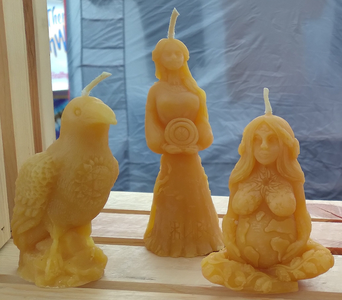 Gaia Earth Goddess Candle ~100% pure beeswax