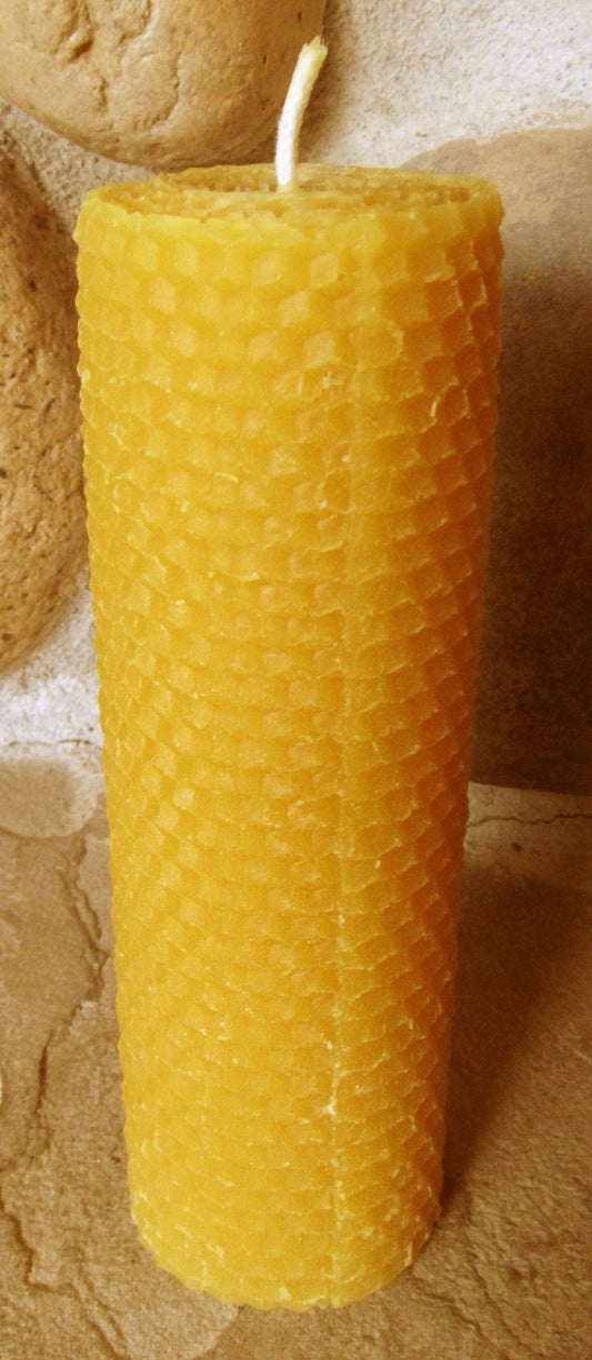 Honeycomb Pillar Candle ~100% pure beeswax