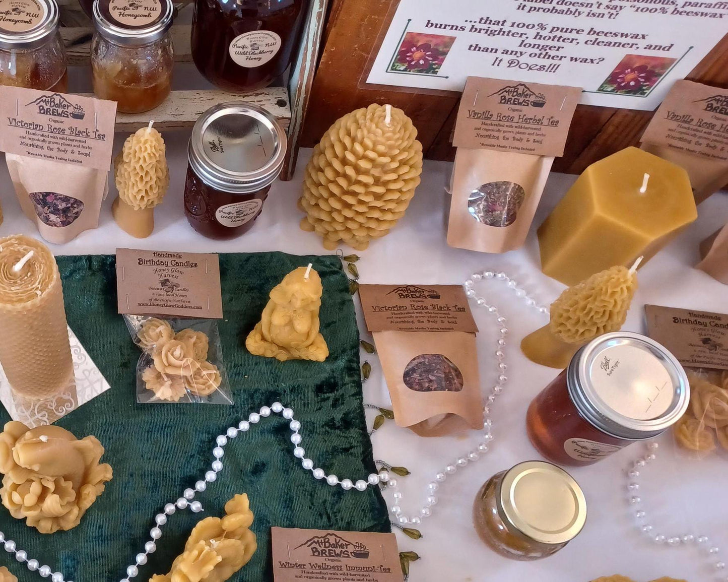 Giant Pinecone Beeswax Pillar