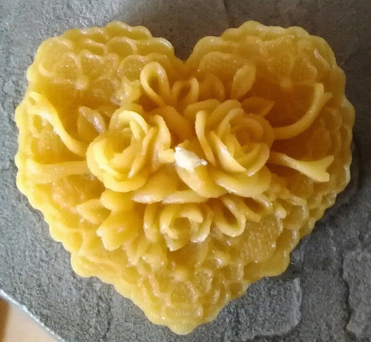 Lacey Floral Heart Candle ~100% pure beeswax